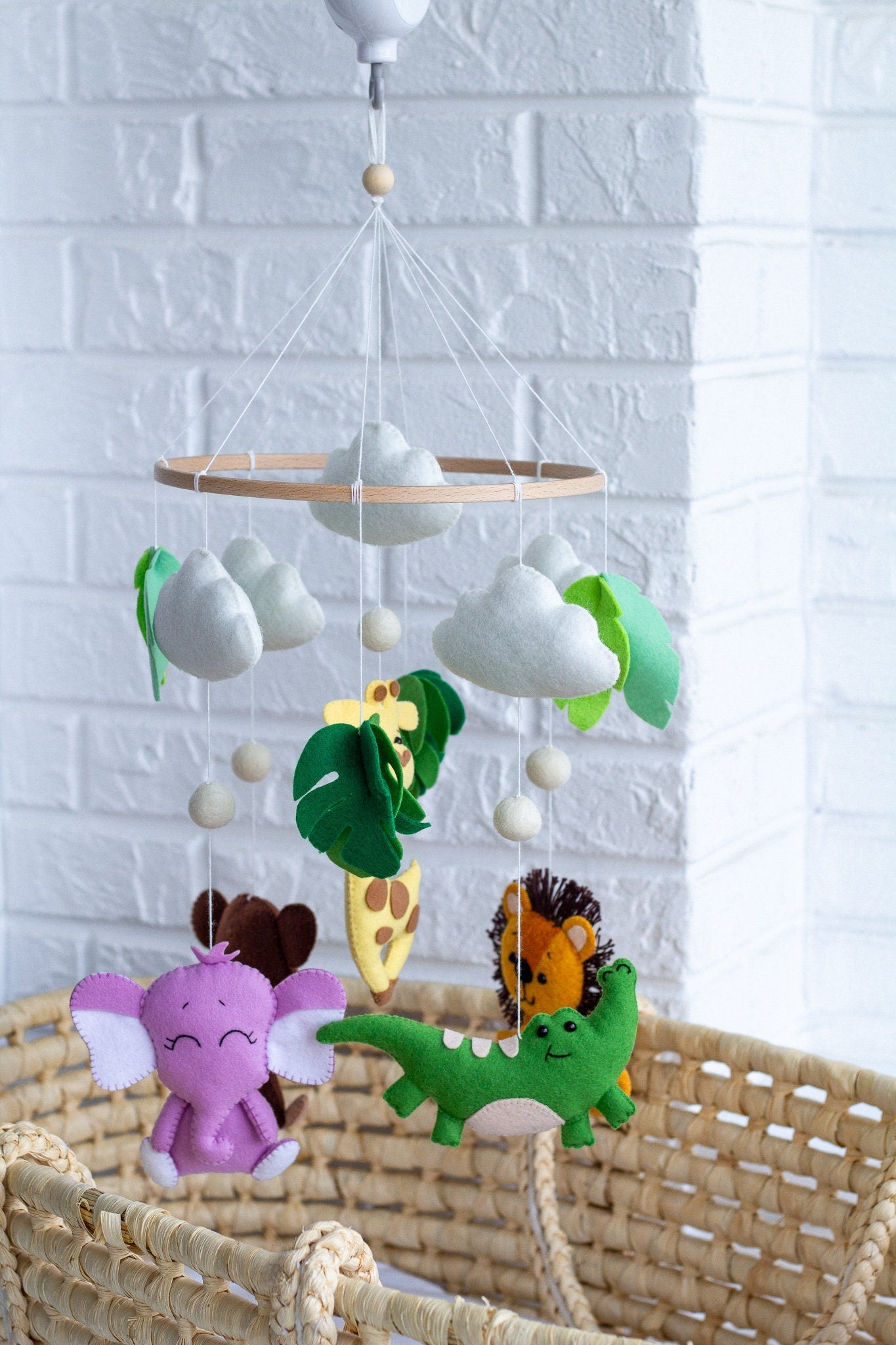 Newborn baby gift, Safari baby crib mobile - WoollyFox