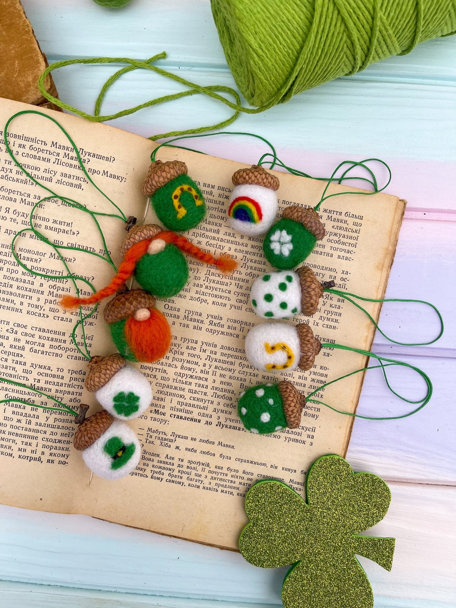Valentine's Acorns Ornaments - WoollyFox