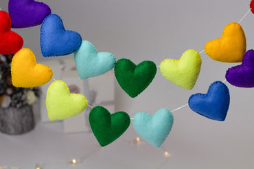 Valentines Banner, Hearts Felt Garland - WoollyFox