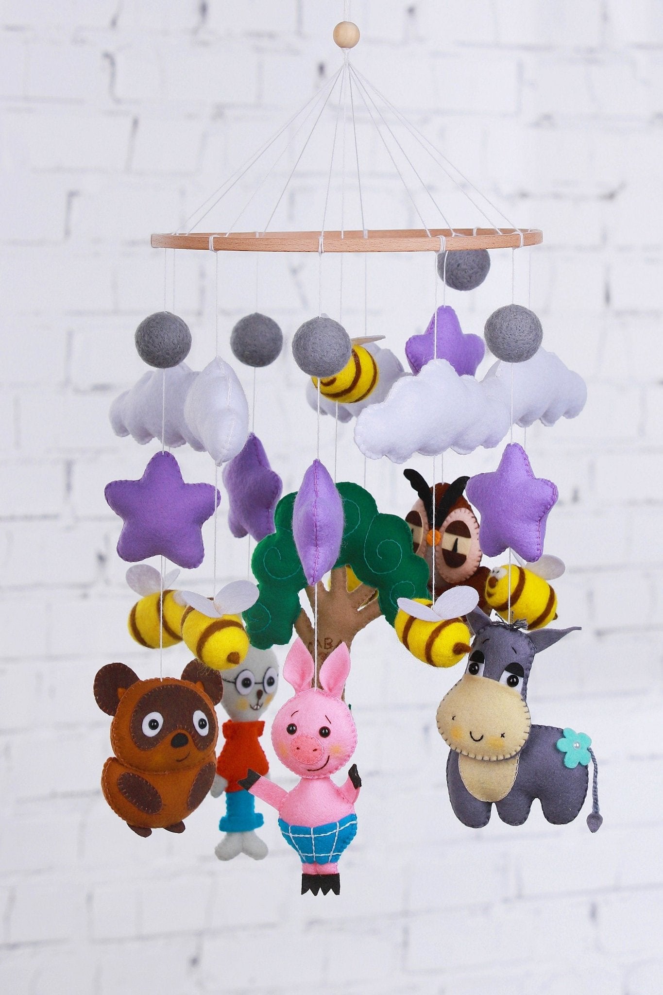 Winnie the Pooh baby crib mobile - WoollyFox